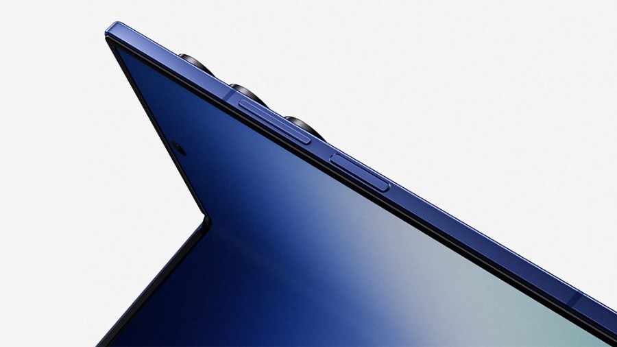 The most advanced Galaxy Z series yet, seamlessly blending precision engineering and powerful intelligence to elevate everyday interactions — all in its thinnest and lightest design to date